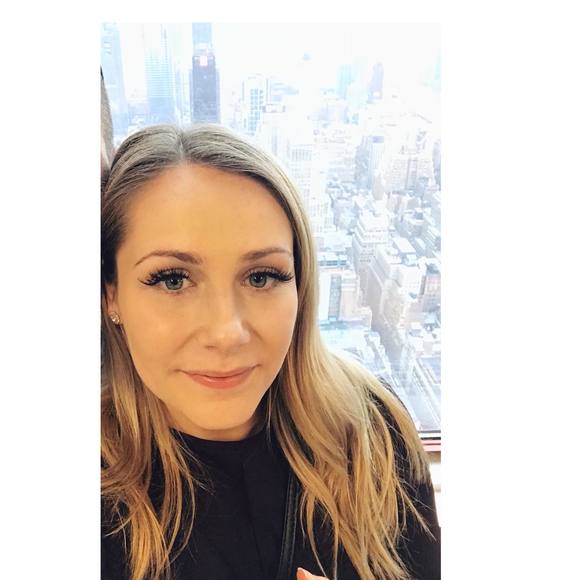 Meet your Posher, Madeline - Picture 1 of 1